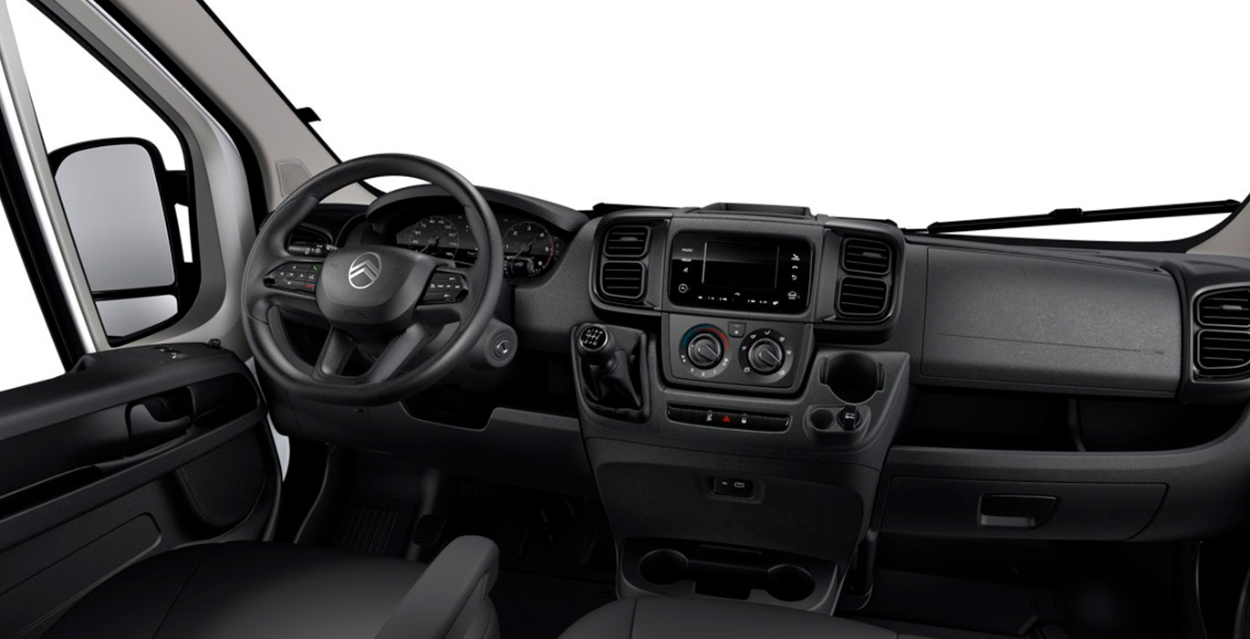 CITROEN-JUMPER-BLUEHDI-140CV-FURGON-L3H2-MANUAL-interior-delantera
