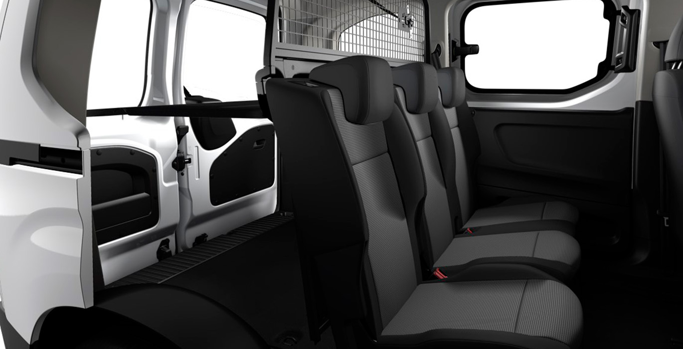 Citroen-Berlingo-Talla-M-BlueHDi-100-SS-YOU-interior-perfil